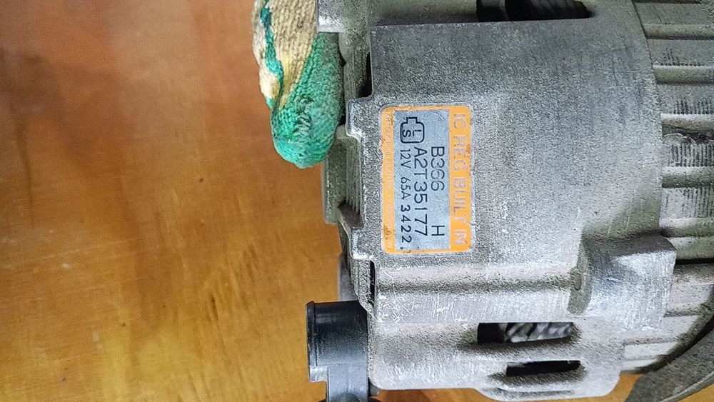Генератор Mitsubishi  A2T35177, 12V 65A