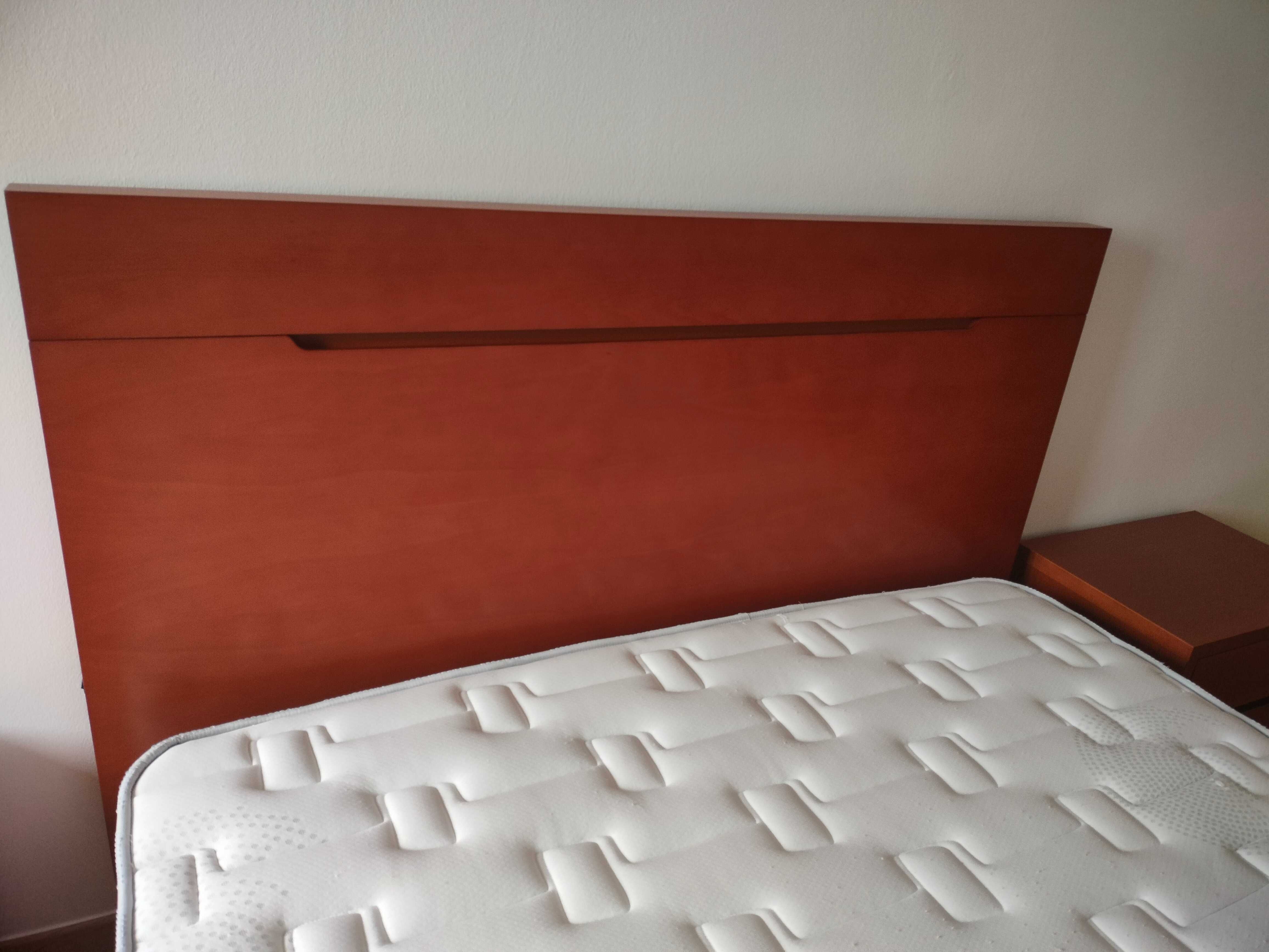 Vendo mobília quarto casal