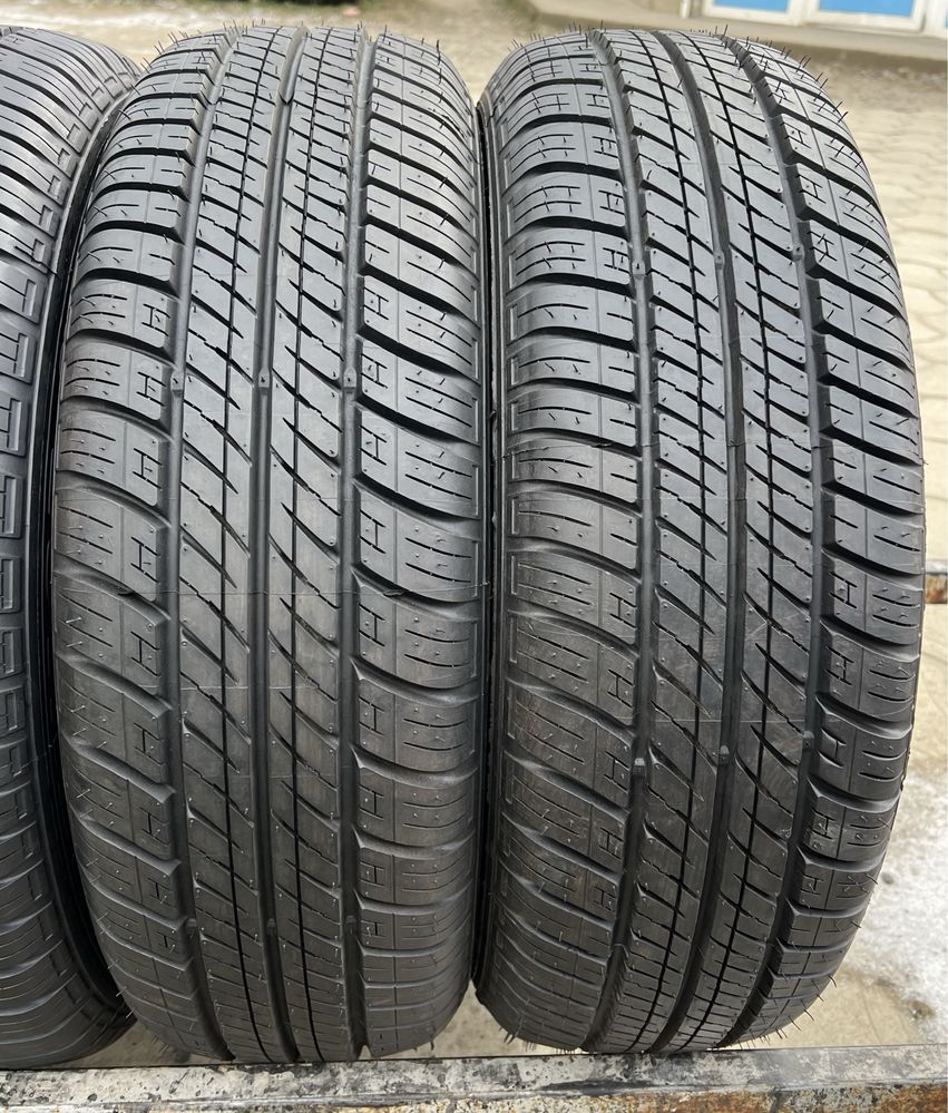 Шини 185/65 R15 Dunlop