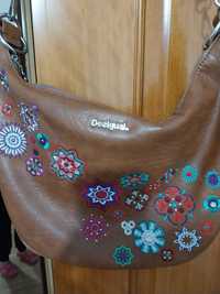 Mala Desigual tiracolo cor camel