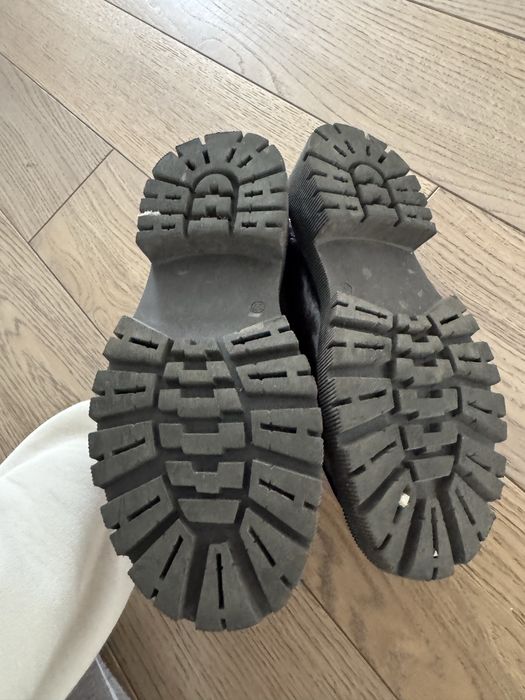 Шкіряні жіночі лофери