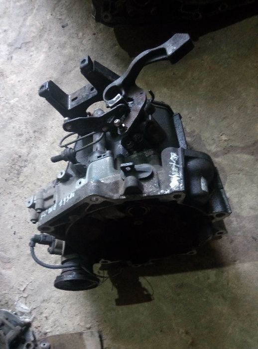 КПП коробка передач Шкода Фабия Skoda Fabia 1,2B 1,4B 1,9TDI 1.9SDI
