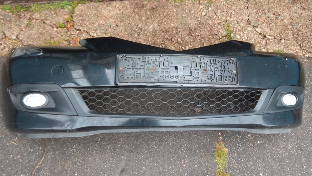 Бампер передний Мазда 3 ВК2003-2008 хэтчбек оригинал бу B37B-50-031CAA