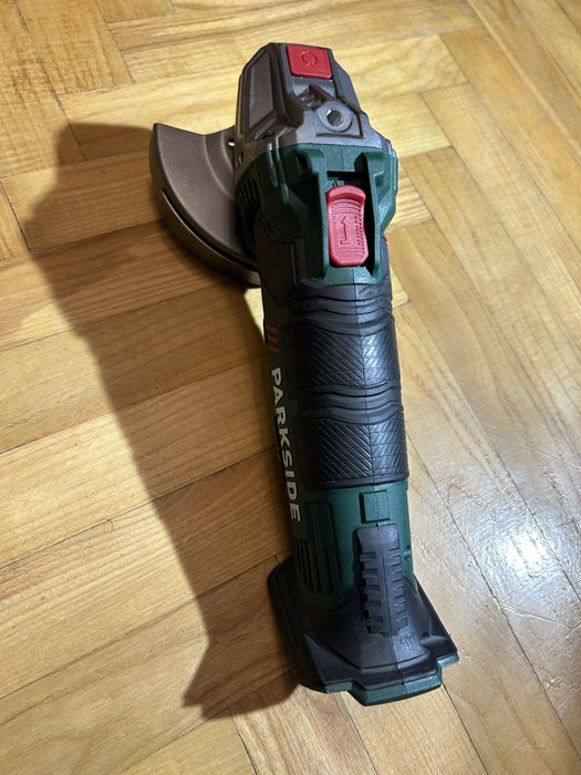 Шліфовочна машинка, болгарка parkside