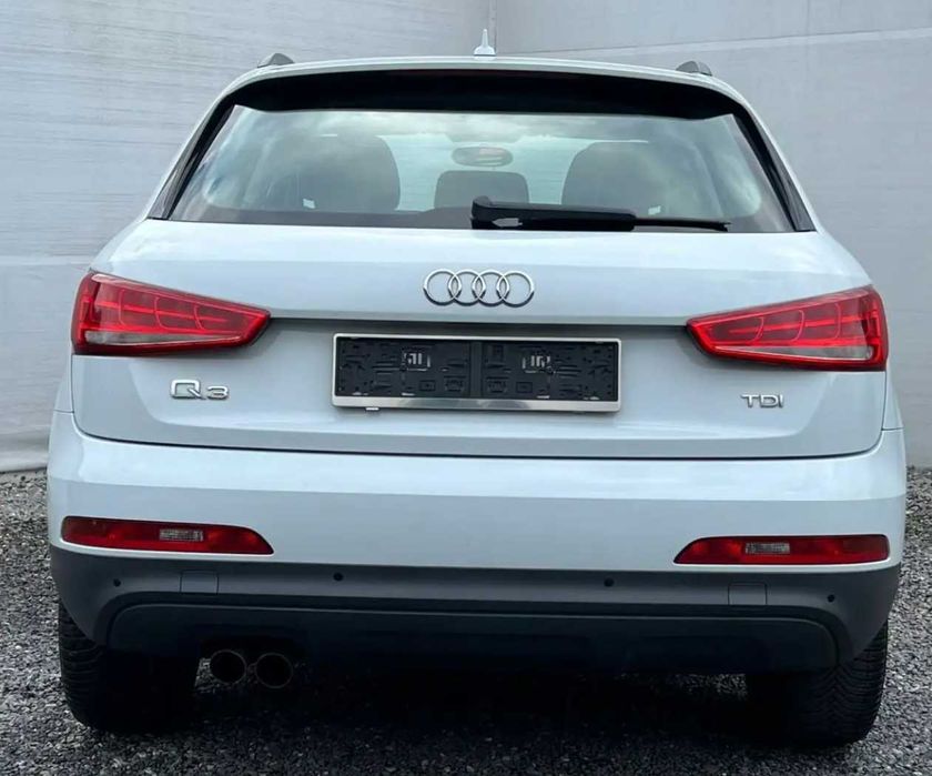 Бампер Audi Q3  8U шрот  Ауди Ку 3 разборка запчасти бу