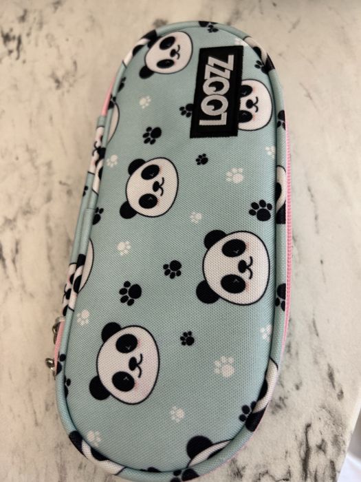 Plecak do klas 1-3 zdrowy plecak z piornikiem i worko-plecakiem.