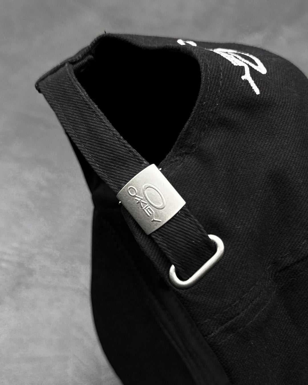 Кепка Oakley Logo Cap Black