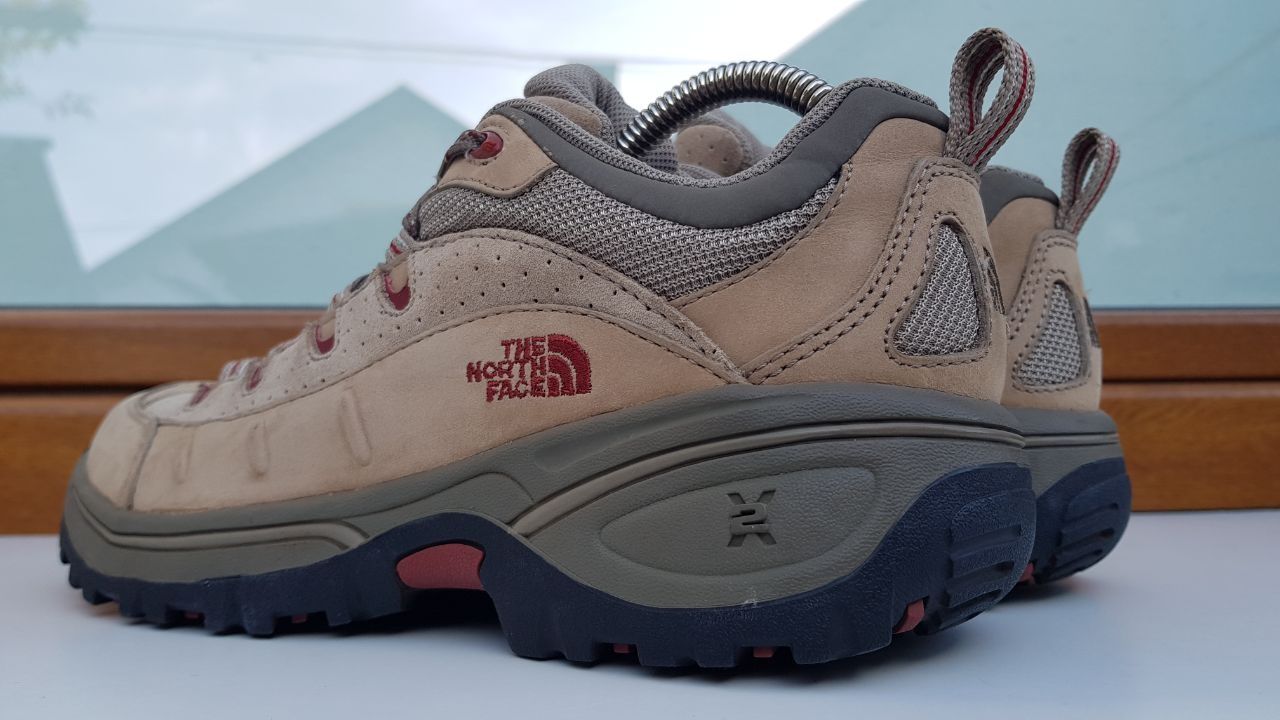 Тренінгові Кросівки Scarpa Merrell Salomon The north face 39р