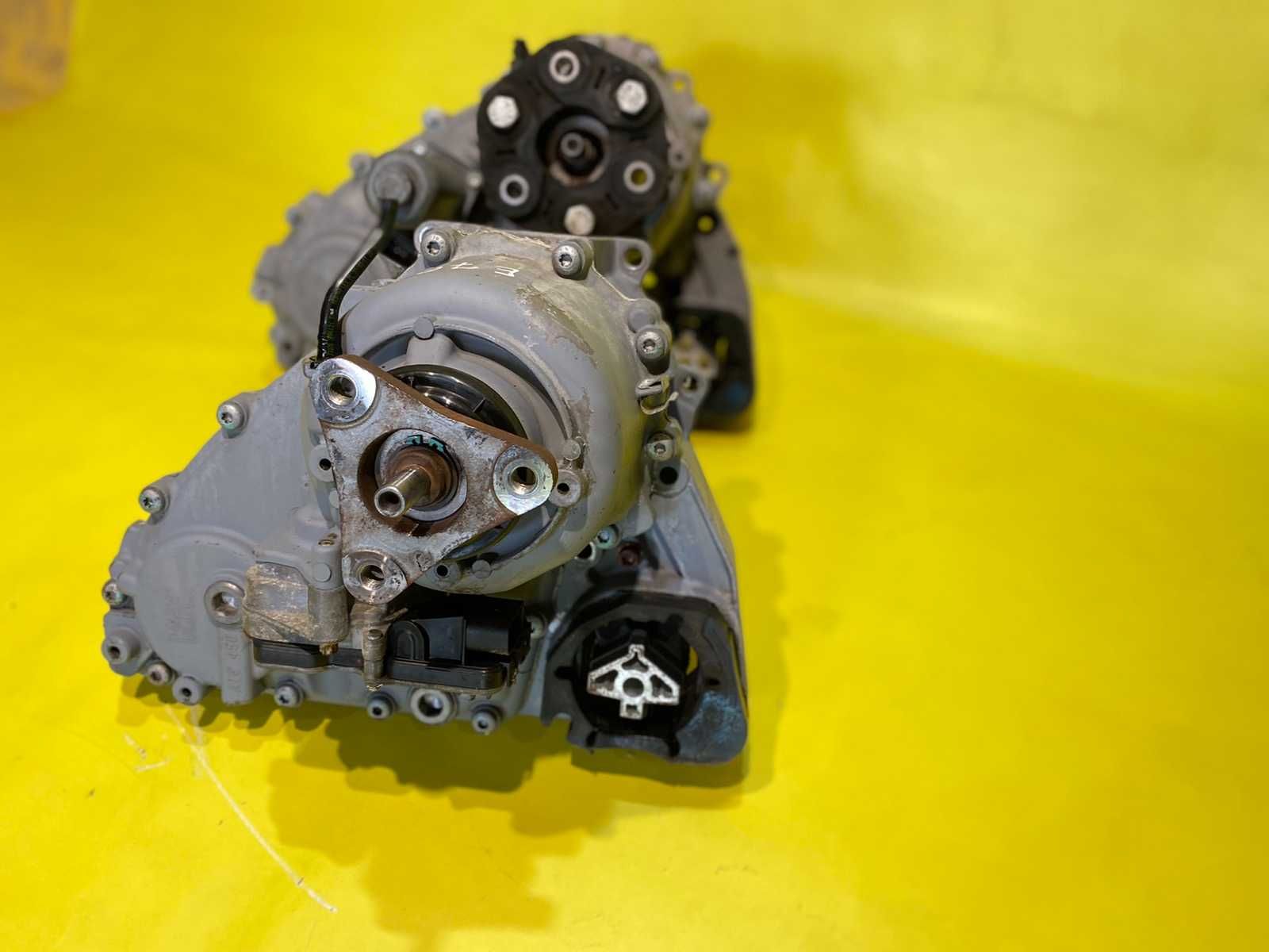 Раздатка ATC700 BMW X5 E70 Роздатка ATC450 БМВ Х5 Е70 Роздаточная