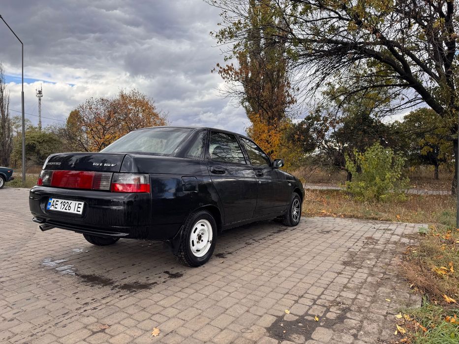 Продам авто в доброму стані ВАЗ 2110 16 кл. 2005року