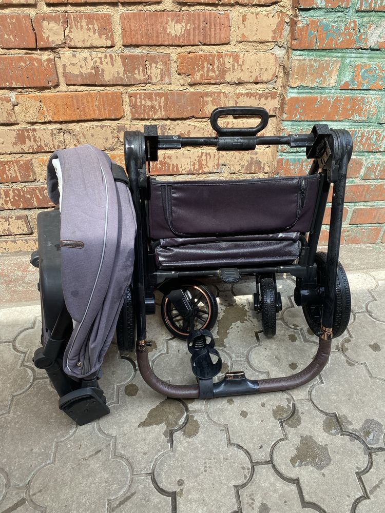 Коляска прогулка carrello epika
