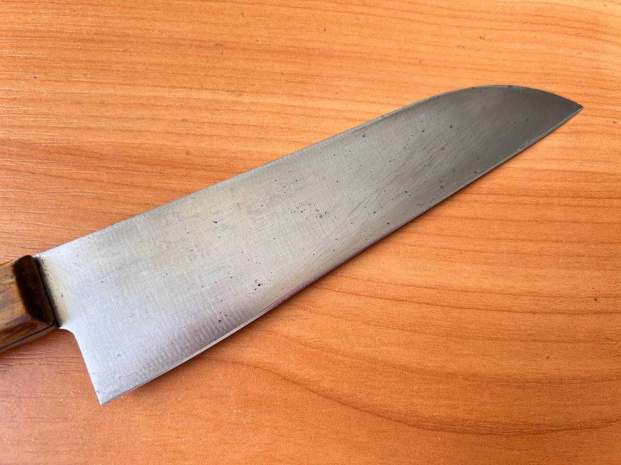 Кухонный японский нож Сантоку KAI NS 80