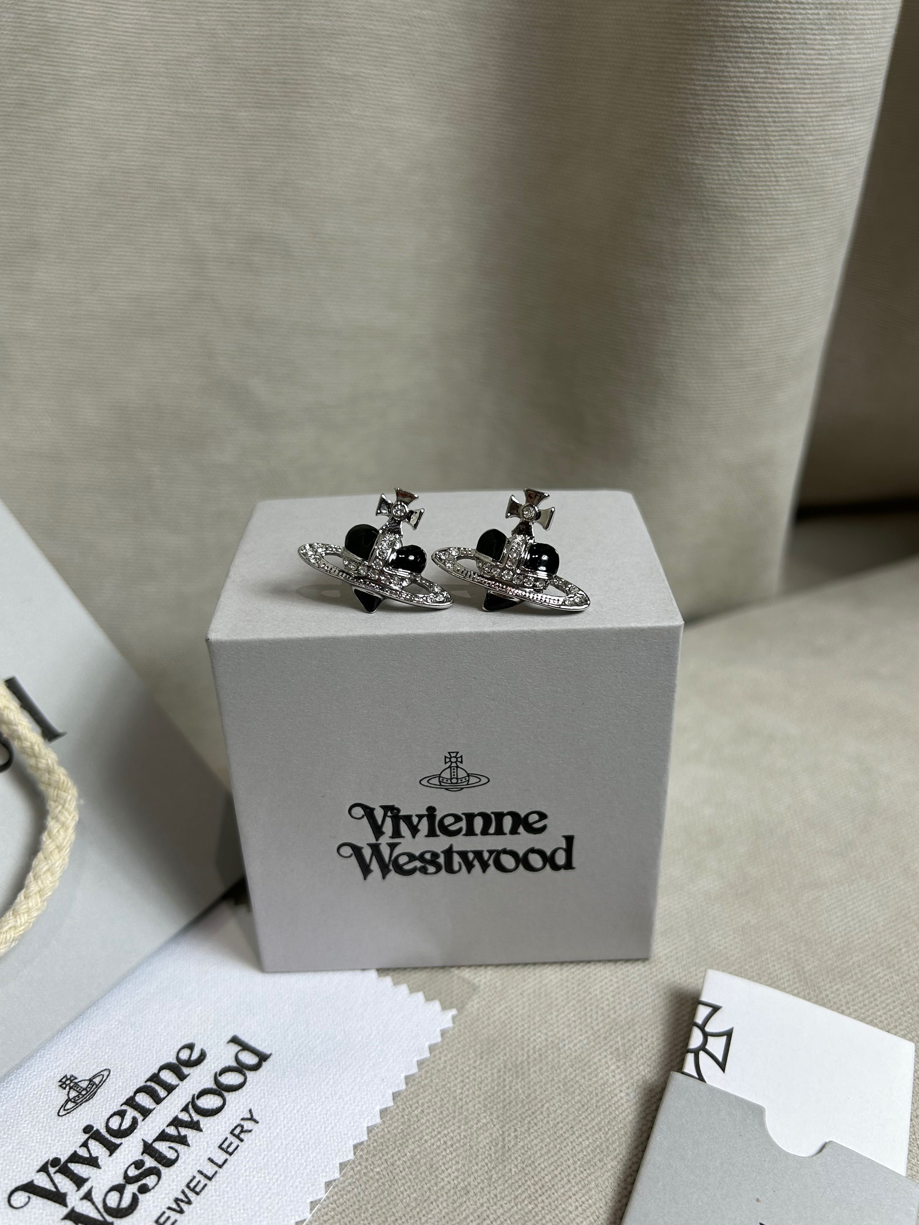Vivienne Westwood Black Heart Earrings оригинал сережки серьги