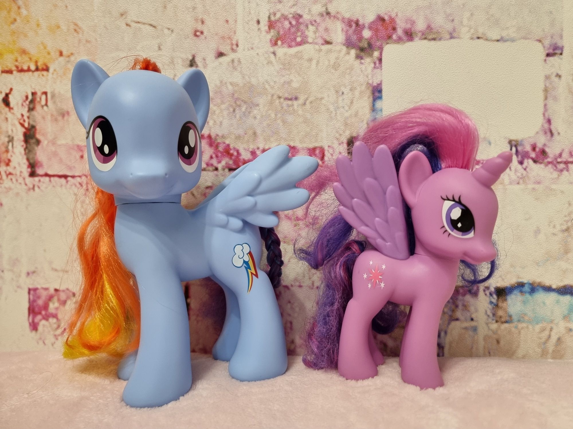 Rainbow Dash i Twiligh Sparkle koniki pony Dzień dziecka