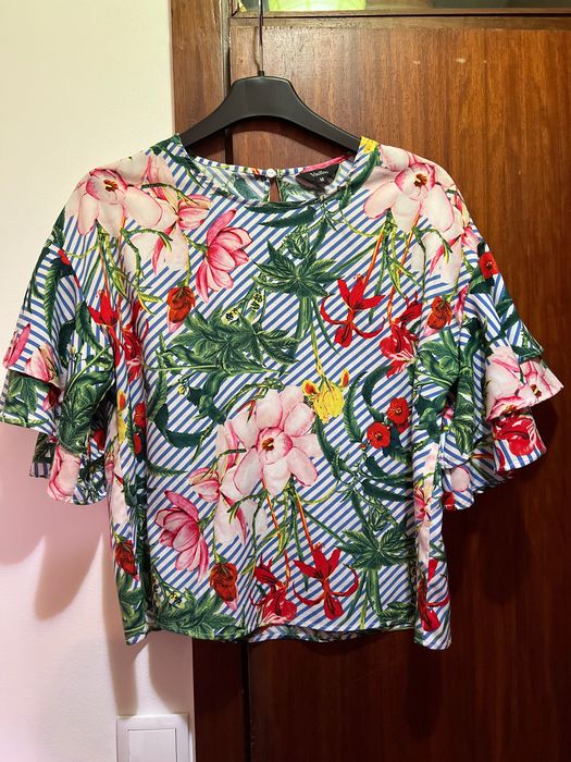 Blusa florida - como nova