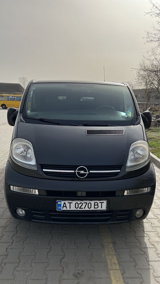 Opel Vivaro 1,9 long