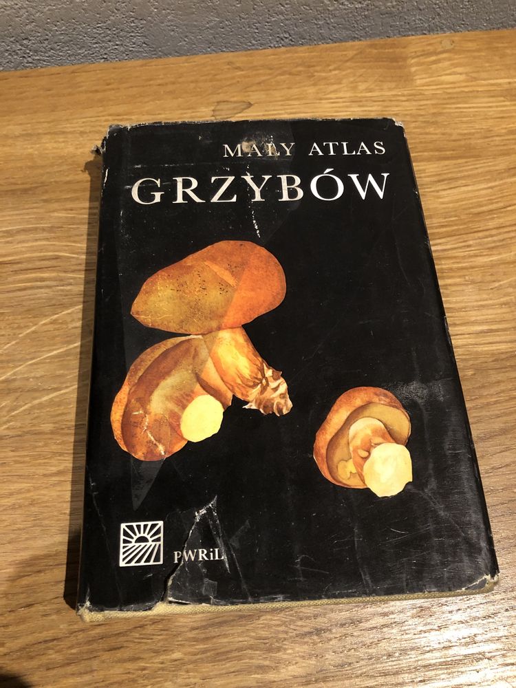 Mały atlas grzybów książka 1972 antykwariat