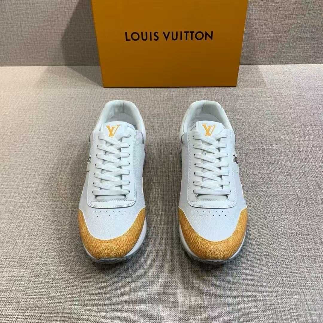LOUIS VUITTON Run Away Tênis Casual, Tamanho Sob Medida