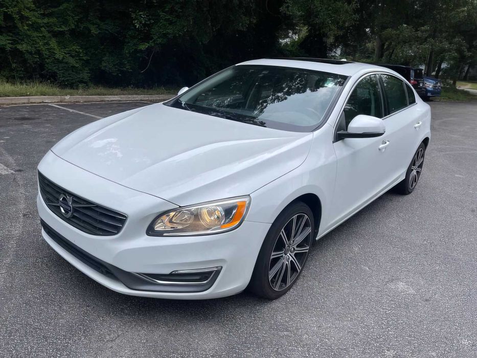 Volvo S60      2018