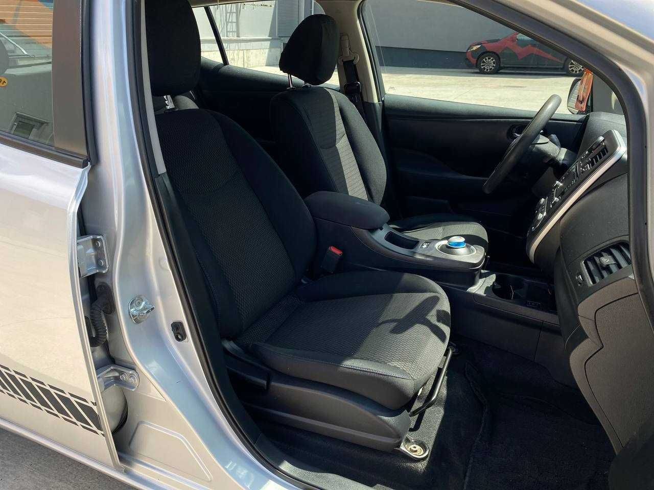 Nissan Leaf S 2015 (Розстрочка / Лізинг)
