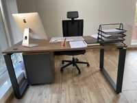 Zestaw mebli gabinetowych, biurowych: biurko, szafki, kontener
