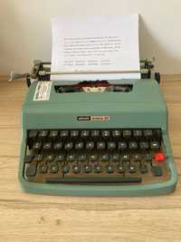 Máquina de escrever  ***  Olivetti Lettera 32
