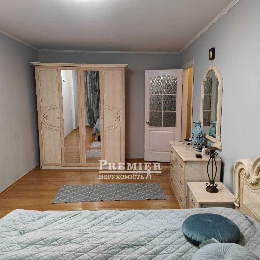 2-кімнатна квартира. Свіжий ремонт, нові меблі та техніка. 63 кв.м