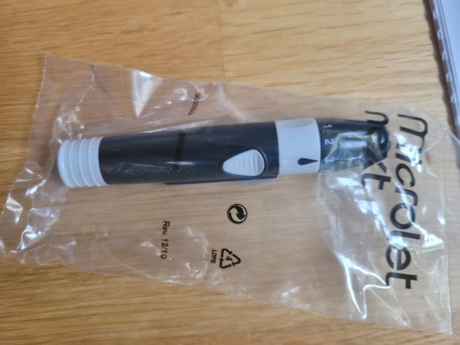 Nakłuwacz dla diabetyków Microlet Next Stechhilfe