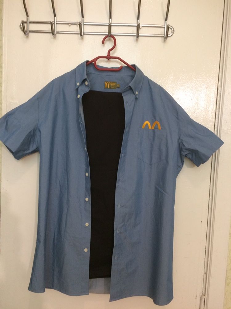 MacDonald Новая форма,костюм работника Macdonalds