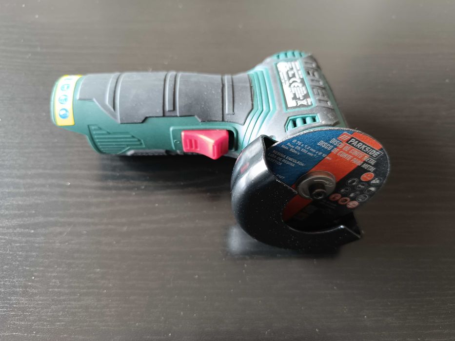 Rebarbadora compacta Parkside 12V