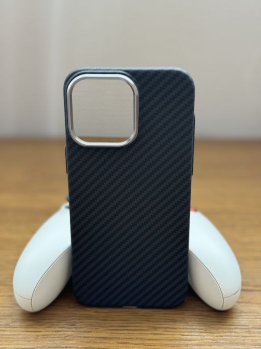 Карбоновый чехол Magsafe Iphone 16 Pro /15 Pro / Pro Max