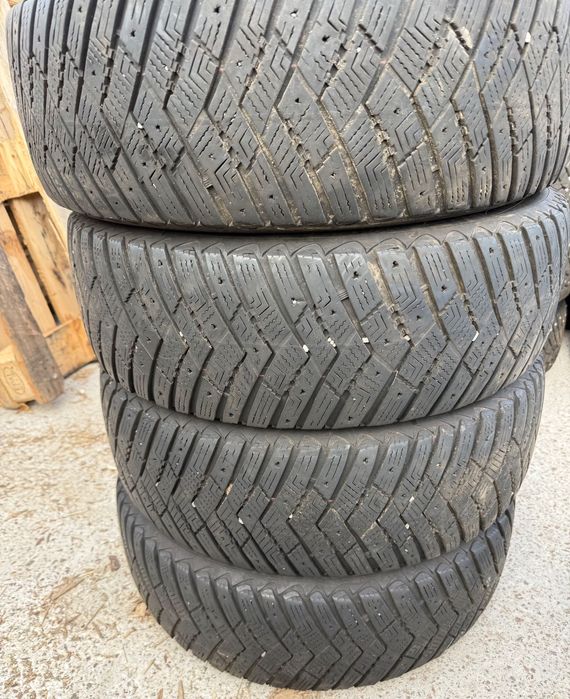 Зимова гума GOOD YEAR ULTRA grip ICE Arctic 215/60/R17