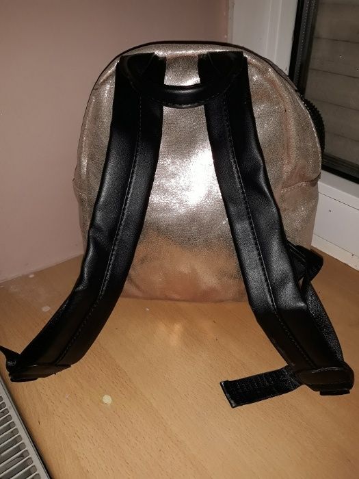 Reserved złoty/różowy plecak