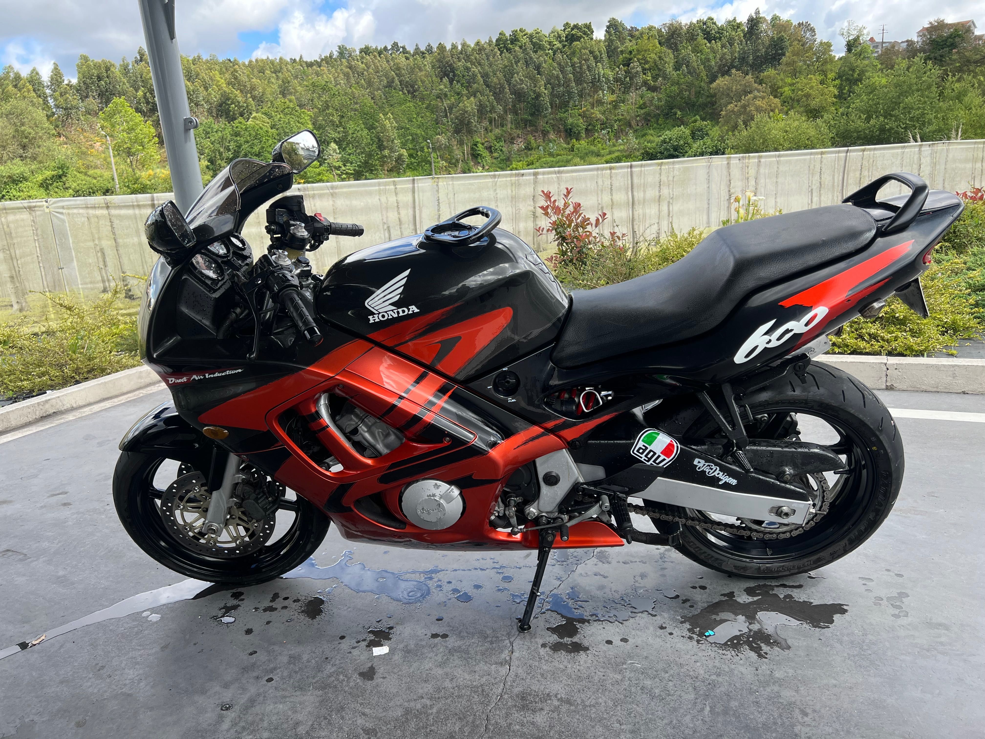 Honda cbr 600 f3 25 kW de livrete