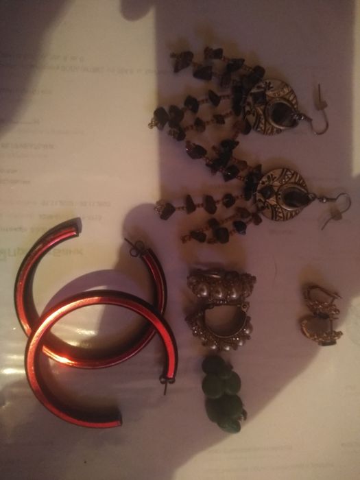 Серги, клипсы очень красивые