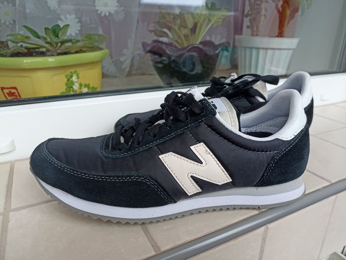 Жіночі Кросівки кроссовки New Balance 720 р.38 устілка 24,5 см