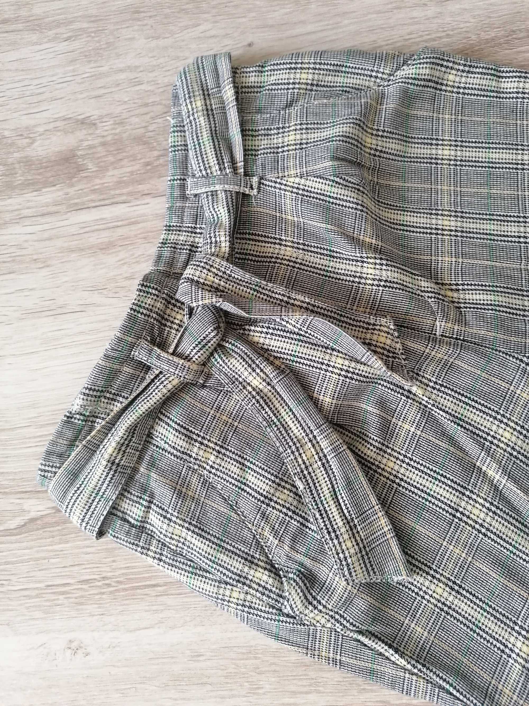Spodnie eleganckie Reserved 128 cm w kratę dla dziewczynki