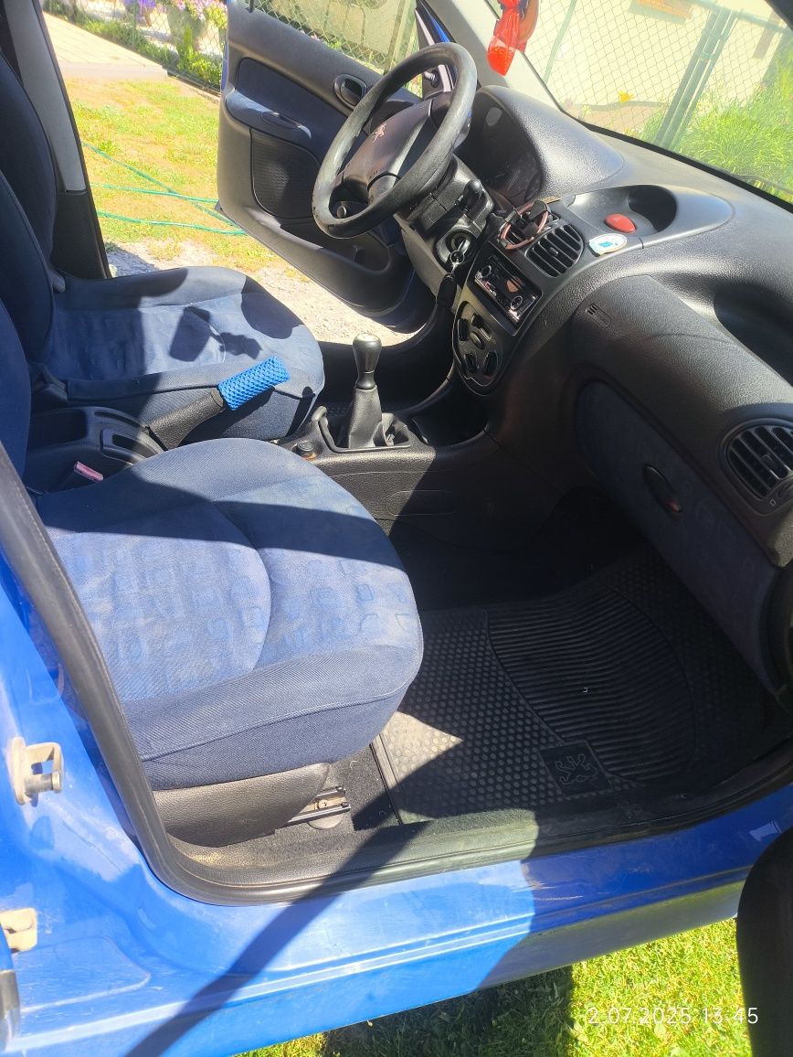Sprzedam Peugeot 206 1.1