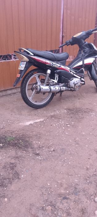 Продам моторку кого цікавить дзвоніть