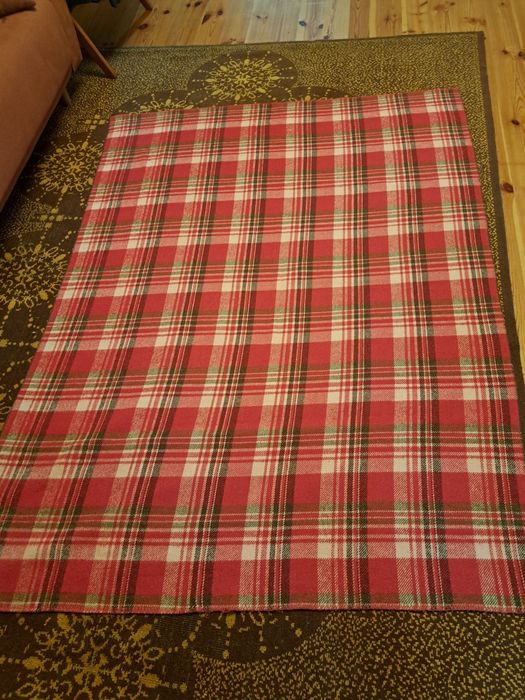 Koc wełniany 180x140 stan bardzo dobry