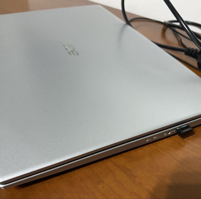 Computador Acer Aspire 3 - como novo