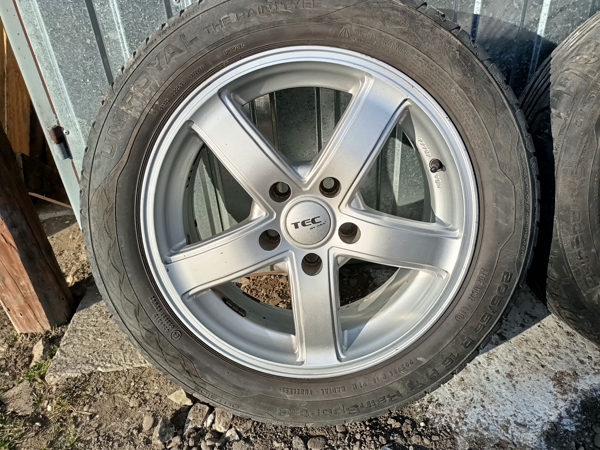Koła felgi 5x 112 z oponami 16cali uniroyal LETNIE