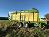Przyczepa samozbierająca Krone Titan R/48 GD