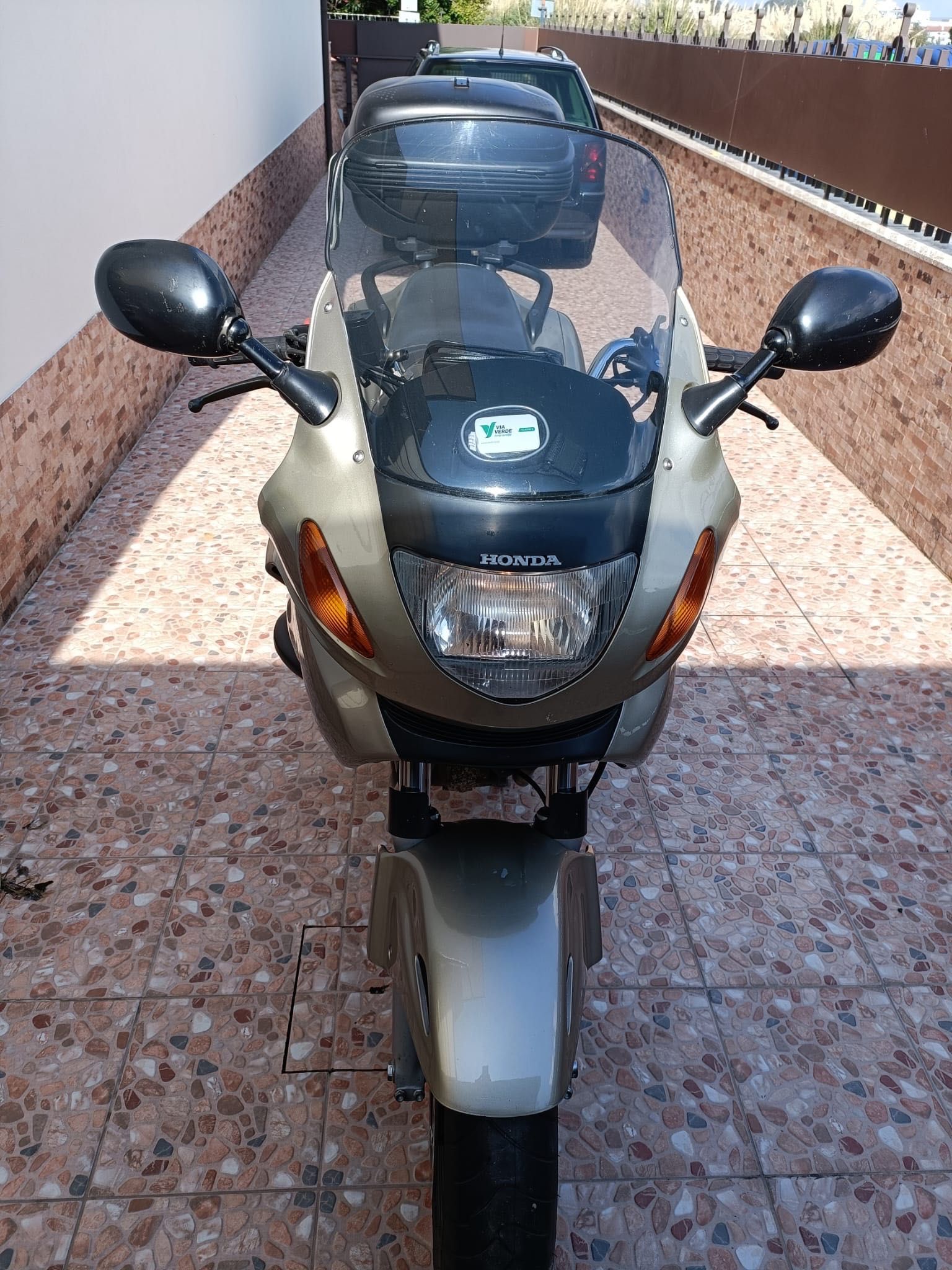 Vendo Mota honda deauville