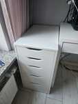 Komoda IKEA Alex – 5 szuflad, stan bardzo dobry
Komoda IKEA Alex – 5 s
