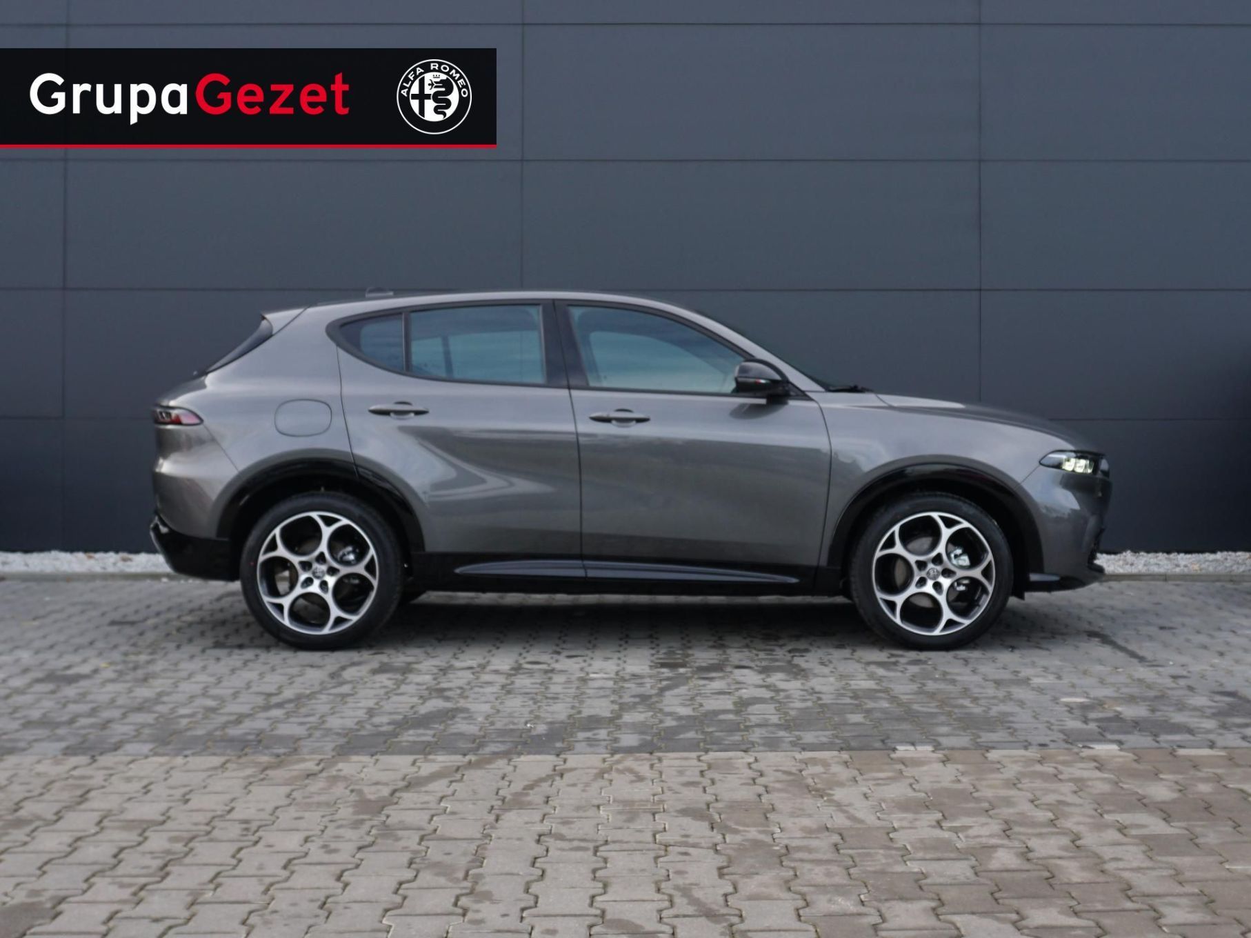 Alfa Romeo Tonale Sprint 1.5 T4 180KM DCT7 Mild-Hybrid Vesuvio Grey - szary