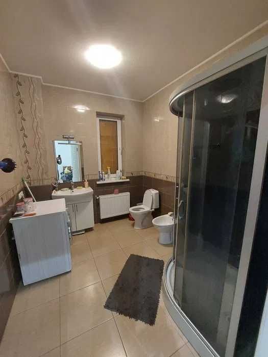 Продам 3эт дом , 300м2 , Немышля, с ремонтом (код 5156)