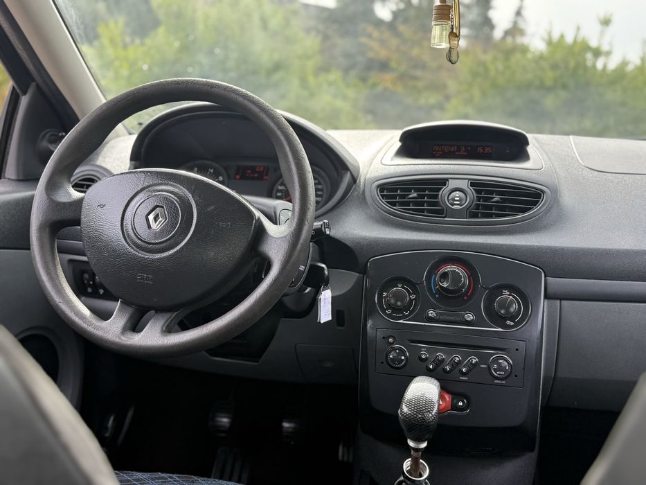Renault Clio 1.2 (Gasolina) 2006 Nacional
