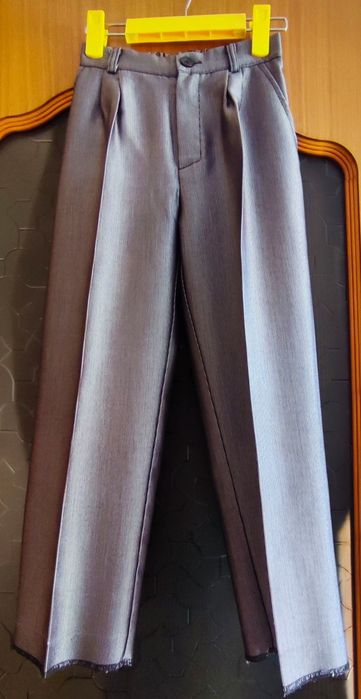 Продам штани з жилеткою