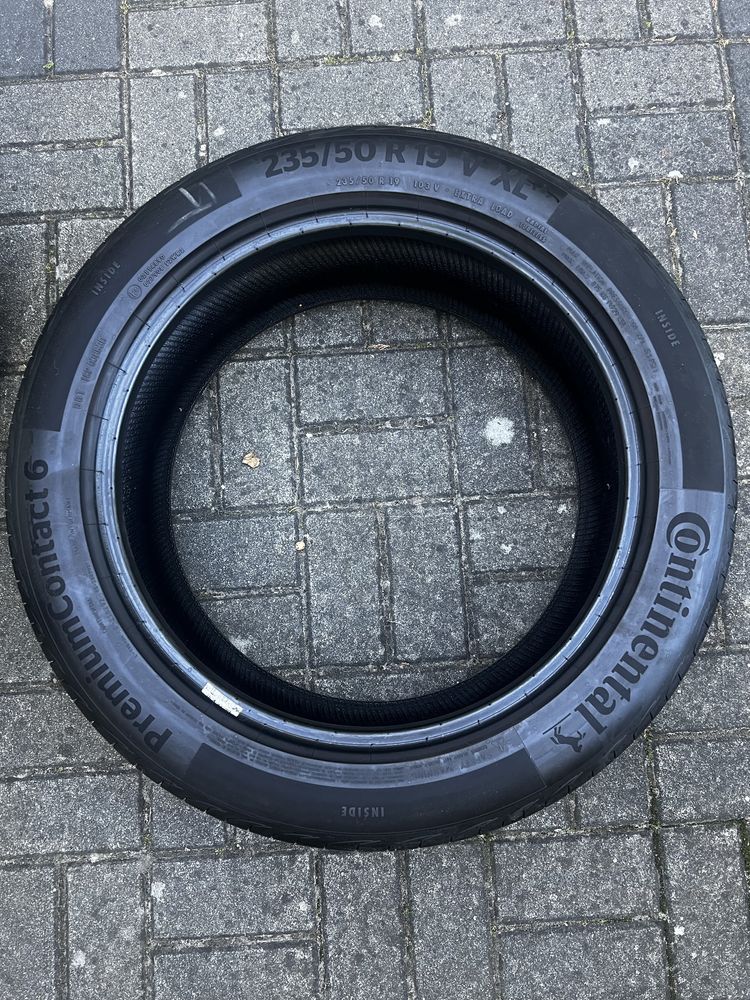 Opona PremiumContact 235/50/19